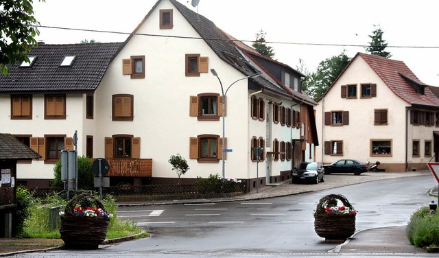 Schwellenfrei ist jetzt  wieder die Zu... fr lange. Niedrigere sollen kommen.   | Foto: Hans-Jrgen Hege