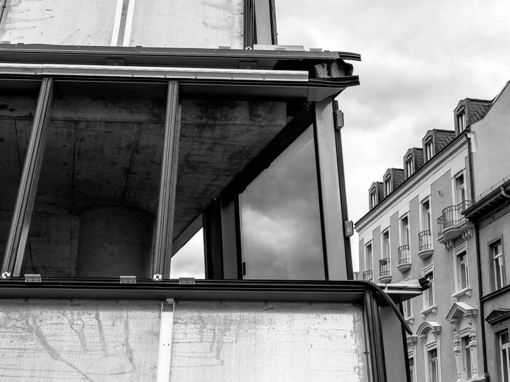Beton, Glas, Stahl - die Uni-Bibliothek in Freiburg