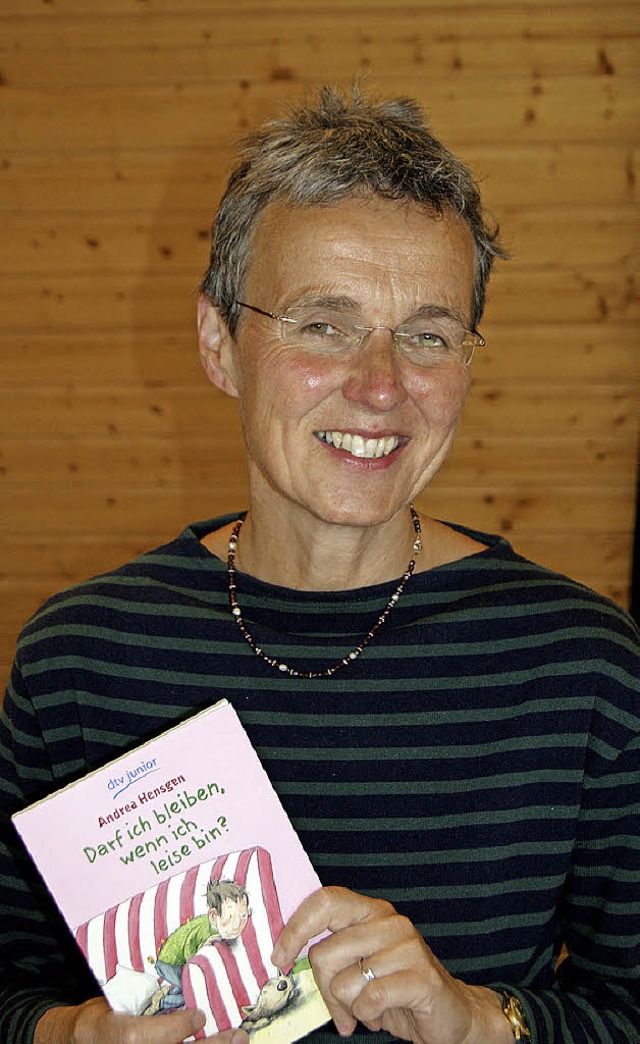 Autorin Andrea Hensgen las aus ihrem W...;Darf ich bleiben, wenn ich leise bin?  | Foto: Pia Letter-Hirsch