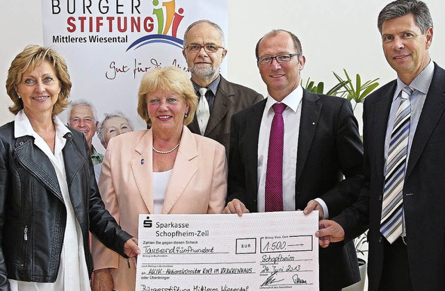 Anerkennung und Untersttzung der Arbe...ckert und Christof Nitz (von links).   | Foto: Hans-Jrgen Hege