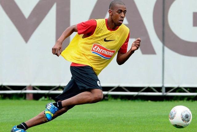 Fernandes debütiert beim Training des SC Freiburg