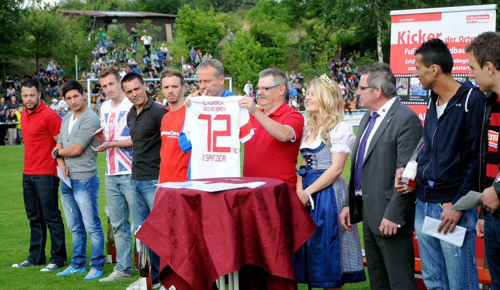 Der SC Freiburg bei seinem Auftritt in Oberschopfheim.