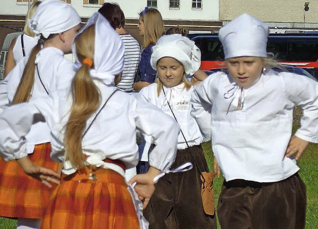 Tanzen und Springen, Singen und Klinge...s beim Sommerkonzert der Musikschule.   | Foto: Katharina Bchle