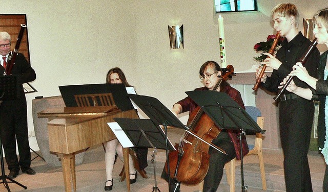 Beim Kammerkonzert in der Petruskirche...r-Wrobel (Alt- und Tenor-Blockflte).   | Foto: Georg Diehl