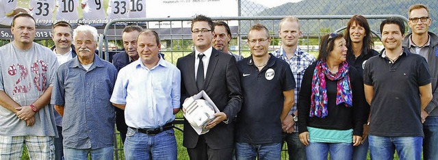 Der Vorstand des FV Fahrnau (von links..., Carsten Hoffmann, Matthias Kaufmann.  | Foto: Edgar Steinfelder