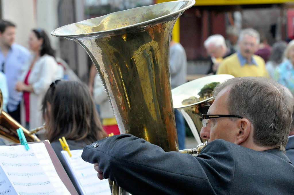 Vom Fassanstich vor der Martinskirche bis zum Oldtimertreffen am Sonntag feierten die Mllheimer ihr 42. Stadtfest.