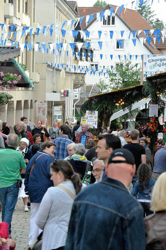 Vom Fassanstich vor der Martinskirche bis zum Oldtimertreffen am Sonntag feierten die Mllheimer ihr 42. Stadtfest.