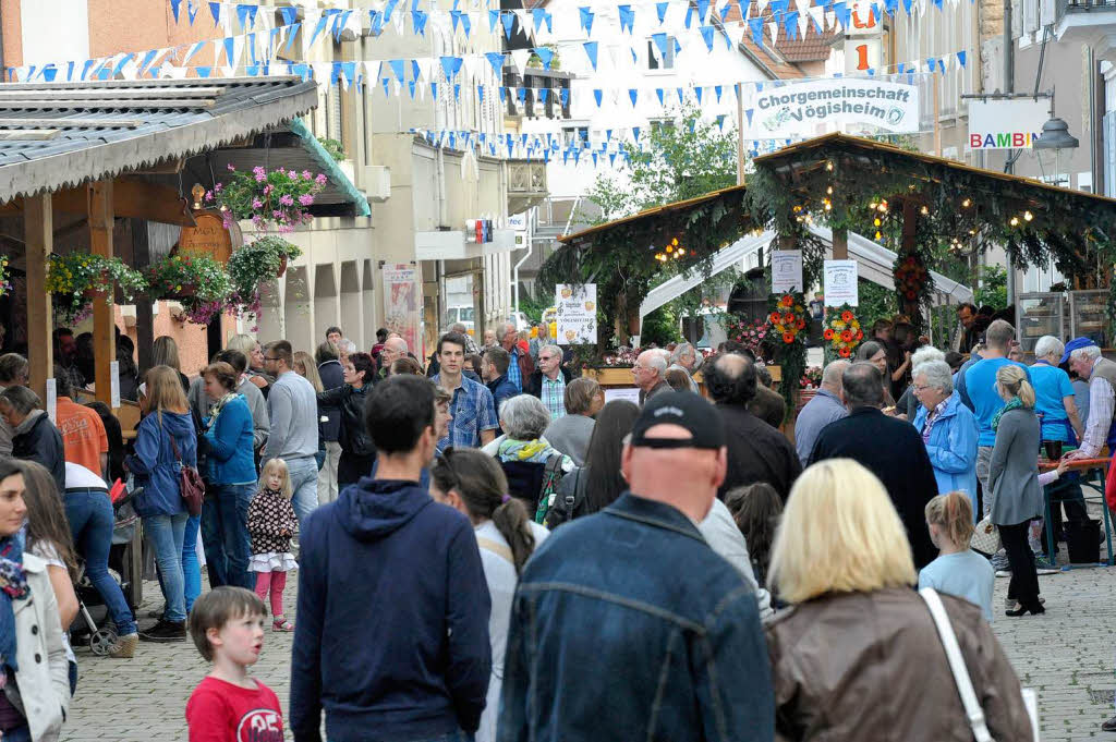 Vom Fassanstich vor der Martinskirche bis zum Oldtimertreffen am Sonntag feierten die Mllheimer ihr 42. Stadtfest.