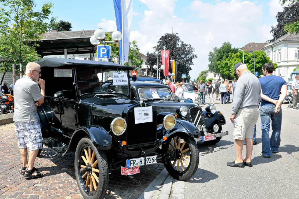 Vom Fassanstich vor der Martinskirche bis zum Oldtimertreffen am Sonntag feierten die Mllheimer ihr 42. Stadtfest.