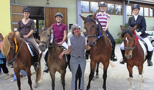 Beim Geschicklichkeitsreitwettbewerb a...rein March-Umkirch die ersten Pltze.   | Foto: horst david