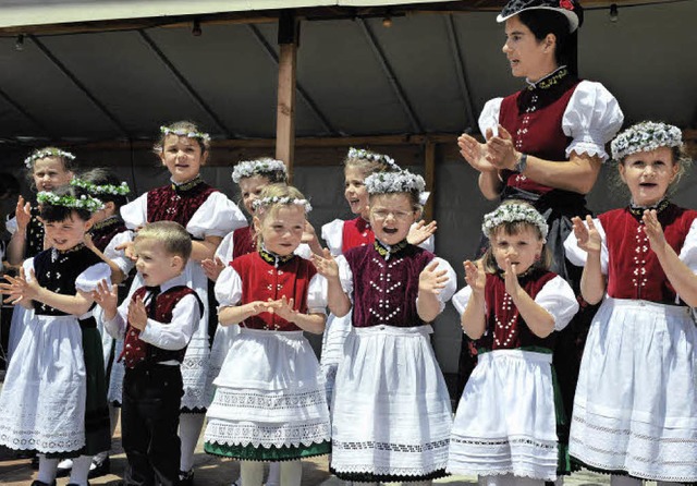 Einen hbschen Anblick bot die Kindert...#8211; bei unerwartet schnem Wetter.   | Foto: Franziska Lffler