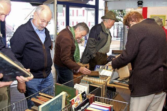 Flohmarkt beendet Geschenkhaus-ra