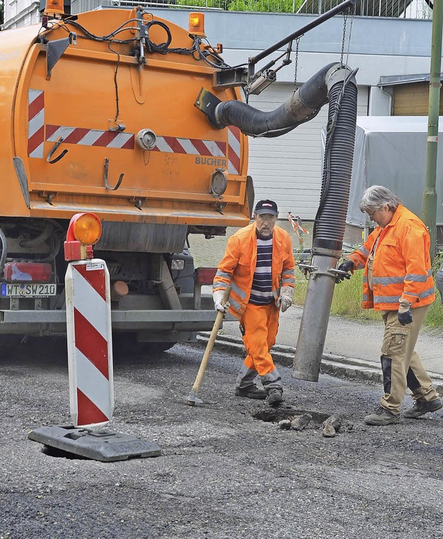 Auf der B34 haben bald wieder die Bauarbeiter Vorfahrt.   | Foto: Fautz