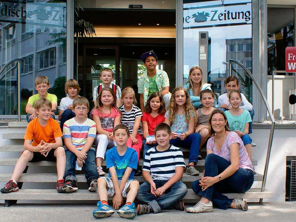Die Klasse 4b der Grundschule aus Rheinhausen mit ihrer Lehrerin Frau Claudia Obergfll