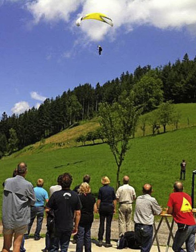 Gleitschirmclub Lenticularis weihte mi...afelbhl Nord-West in Oberwinden ein.   | Foto: Verein