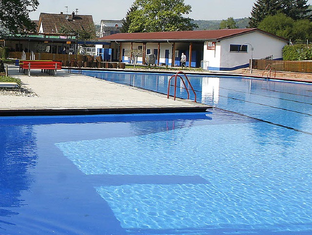 Die Tage des Seelbacher Schwimmbads si... und Modernisierung des Familienbads.   | Foto: heidi fssel