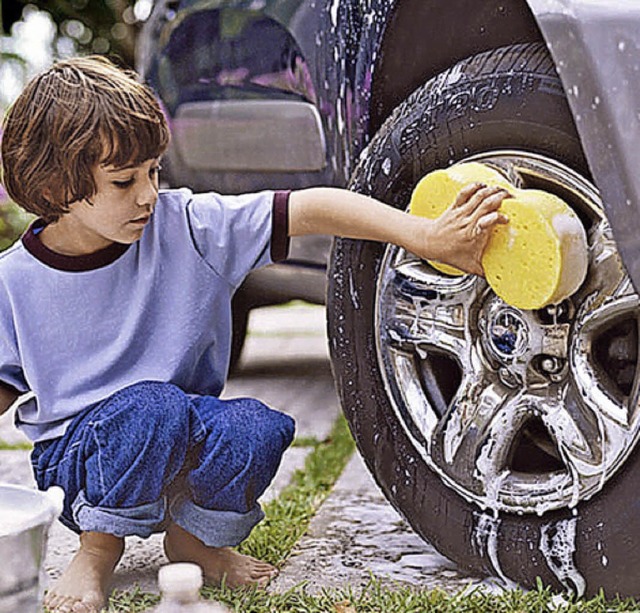 Reinigung von Felgen am Auto  | Foto: Firmenmaterial BZ