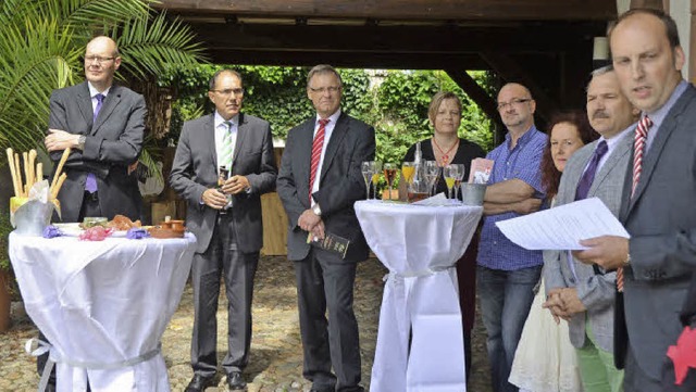 Joachim Schlageter (von rechts) machte...ubilums-Gala und die Leistungsschau.   | Foto: Ralf H. Dorweiler