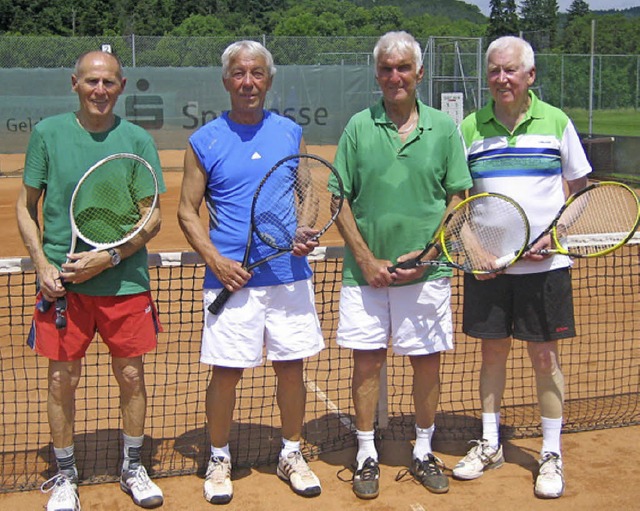 Die Mnner 70 der SG Neustadt/TC Hinte...zirksliga in die Tennis-Oberliga auf.   | Foto: maurer