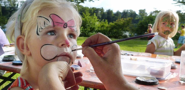 Beim Sommerfest der Grundschule Obers...schminken wieder ein richtiger Renner.  | Foto: sigrid schneider