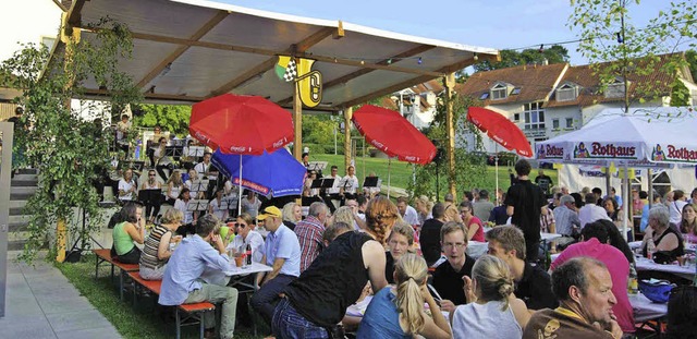 Beliebt: der vom Musikverein Au organisierte Dorfhock.   | Foto: felix Jehle