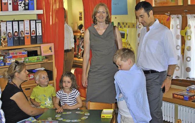 Kerstin Andreae und der Grnen-Bundesv...klungen in der Kinderbetreuung kundig.  | Foto: Manfred Frietsch