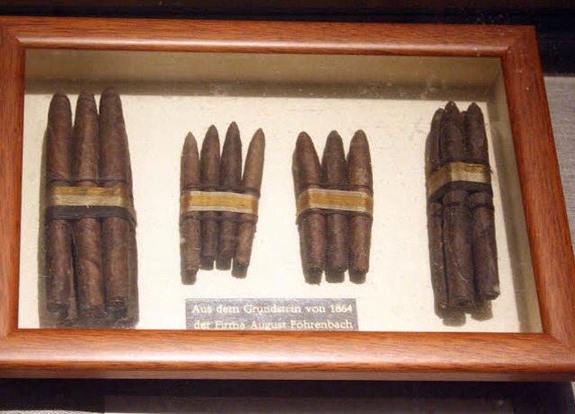 Diese Zigarren wurden in einem Grundstein von 1864 entdeckt.   | Foto: weber