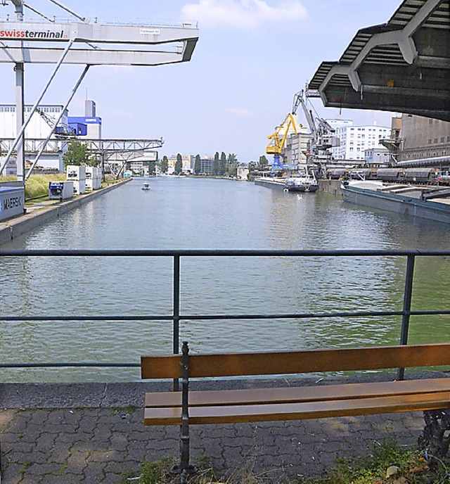 Vom Kleinhninger Hafen soll eine Verbindung nach Weil entstehen.  | Foto: Ulrich Senf