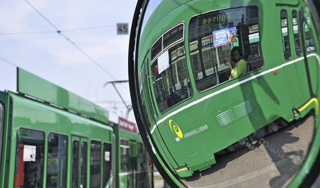 Bercksichtigt wurden erstmals auch di... Verbindungen mit Tram, Bus und Bahn.   | Foto: Daniel Gramespacher