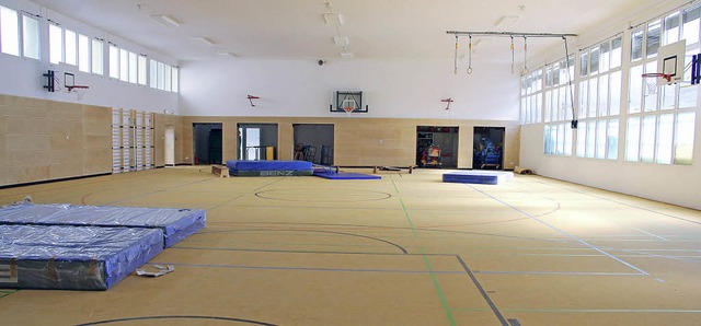 Ein neuer Bodenbelag wurde in der Max-Metzger-Sporthalle verlegt.  | Foto: Monika Weber