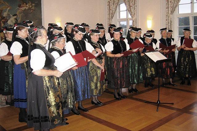 LANDFRAUEN SINGEN