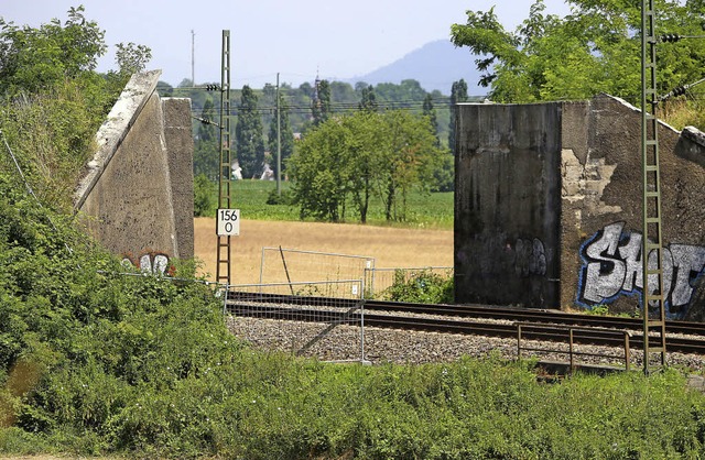 Die Brcke in Oberschopfheim soll provisorisch wieder geschlossen werden.   | Foto: Christoph Breithaupt