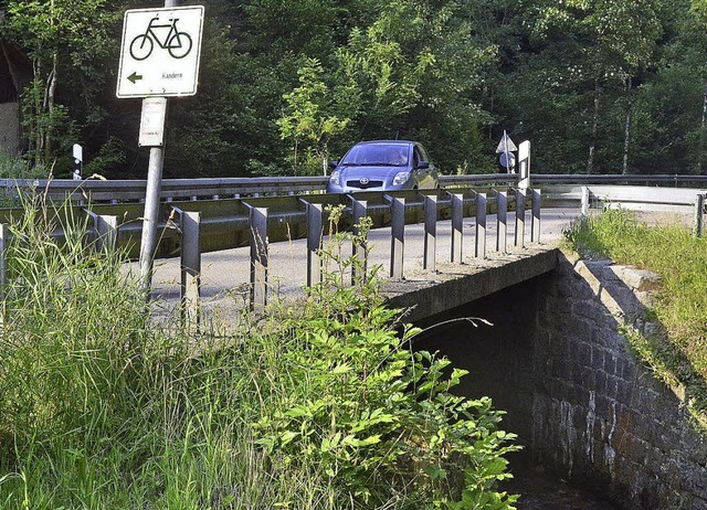 Weil sie mit zu den Brcken, die einen...zes des SV Malsburg komplett saniert.   | Foto: Markus Maier