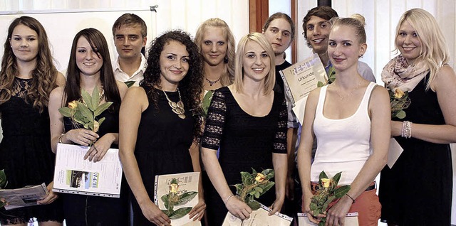 Belobigte und Preistrge der Abschluss...Berufkollegs der Rudolf-Eberle Schule.  | Foto: Nina Witwicki