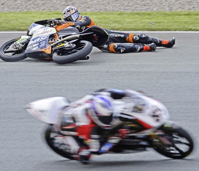 Achtung Gegenverkehr: Auf dem Sachsenring gab es viele Strze.   | Foto: AFp