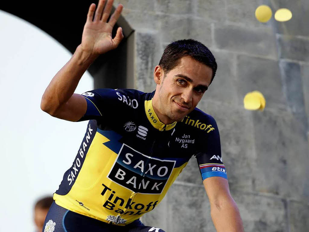 Tour-Sieger Alberto Contador wird am zweiten Ruhetag der Frankreich-Rundfahrt (21. Juli) positiv auf Clenbuterol getestet. Erst im Februar 2012 sperrt ihn der CAS und spricht ihm alle Titel ab.