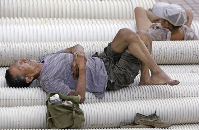 Jetzt bleibt wenigstens Zeit fr ein Nickerchen.  | Foto: dpa