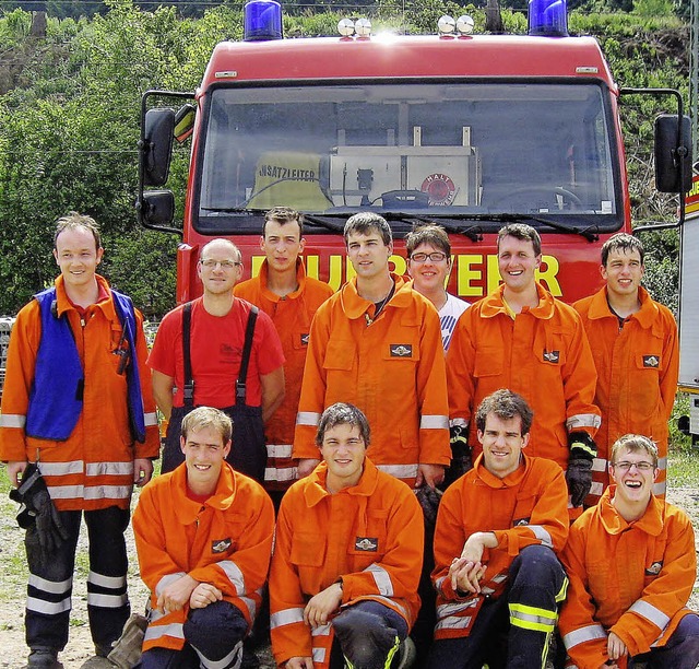 Unter Fhrung von Gruppenfhrer Thomas...Winterhalder erfolgreich der Prfung.   | Foto: Feuerwehr schollach