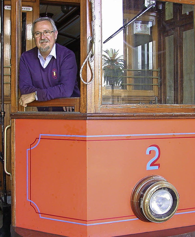 Stolz auf &#8222;seine&#8220; Straenbahn: Bartolom Rossell  | Foto: Sven Tietgen