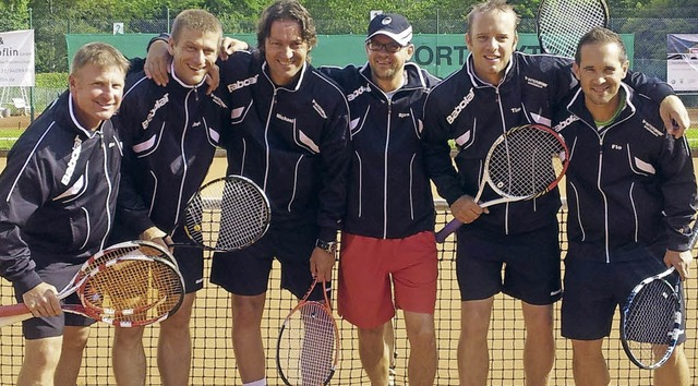 Meisterteam der Mnner 30 vom TC Lrra...n Mller, Timo Knig, Florian Mller.   | Foto: Privat