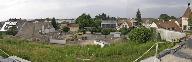 Blick aufs Areal an der Knigschaffhau...bauliche Entwicklung machen zu knnen.  | Foto: Martin Wendel