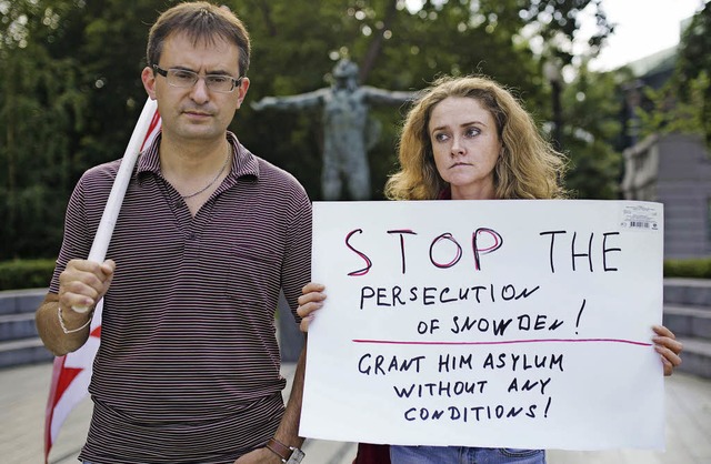 &#8222;Stoppt die Verfolgung von Edwar..., die Snowden ffentlich gemacht hat.   | Foto: AFP