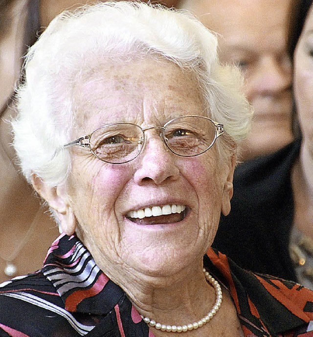 Frieda Mller, als &#8222;Schwester Fr...rd am heutigen Samstag  90 Jahre alt.   | Foto: privat