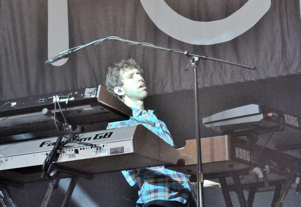 Derek Hilland (Keyboards)