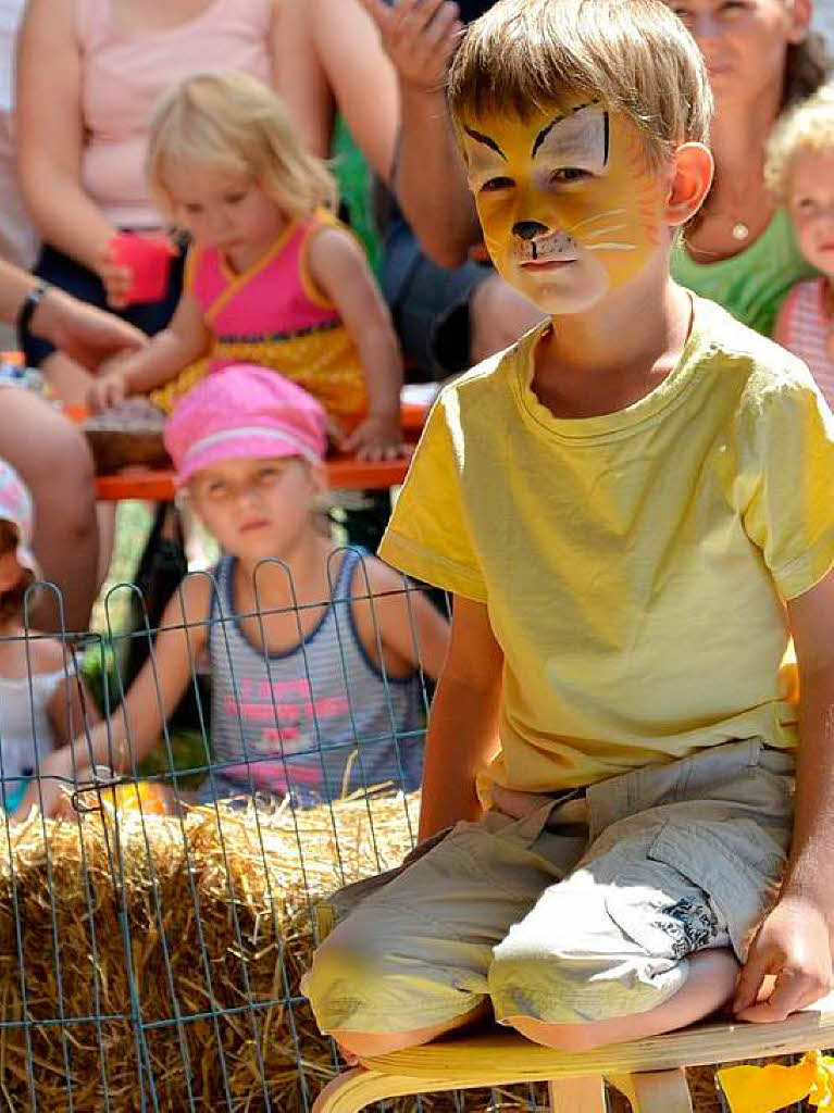 Viel Zirkus gab es zur 40-Jahr-Feier des Kindergartens Regenbogen.<?ZL?>
Viel Zirkus gab es zur 40-Jahr-Feier des Kindergartens Regenbogen.<?ZL?>