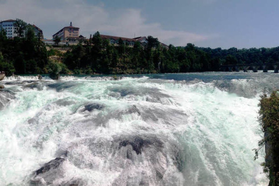 Impressionen von der <?ZP?>
BZ-Wanderung zum Rheinfall in Schaffhausen mit <?ZP?>
Hans Loritz. (Foto: Knöferl) Impressionen von der <?ZP?>
BZ-Wanderung zum Rheinfall in Schaffhausen mit <?ZP?>
Hans Loritz. (Foto: Knöferl)
