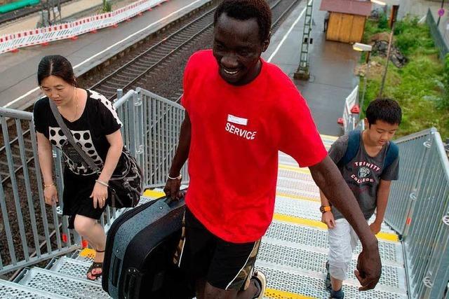 Flchtlinge als Koffertrger: Bahn beendet Integrationsprojekt