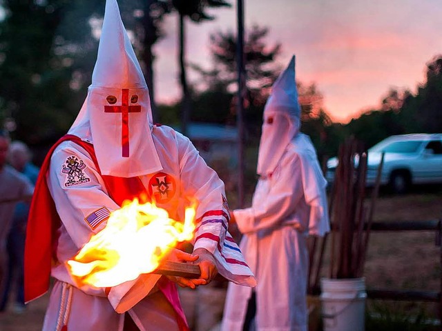 Beamte waren Mitglied  beim rassistischen Ku-Klux-Klan.  | Foto: dpa