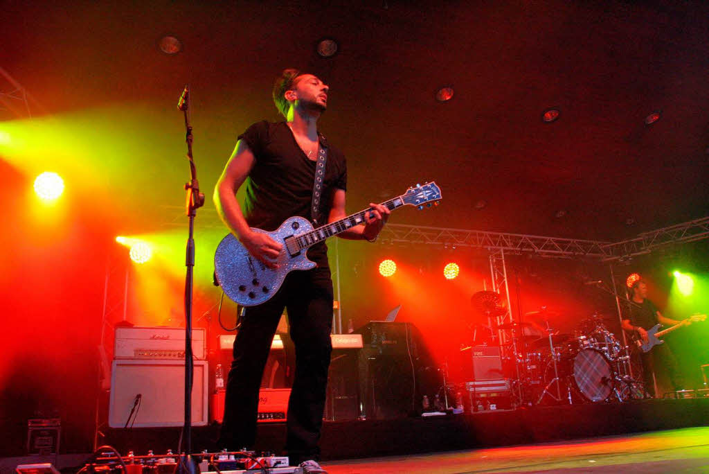 Die italienische Rockrhre Gianna Nannini begeisterte im Kurpark rund 2400 Fans bei ihrem Open-Air-Auftritt.