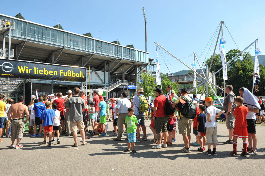 Familiennachmittag im Mage-Solar-Stadion